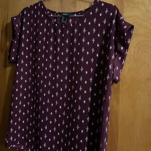Forever 21 Women's Burgundy Floral Top